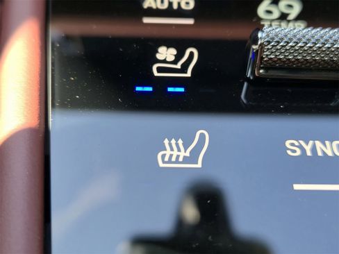 New 2025 Porsche Cayenne E-Hybrid image 29