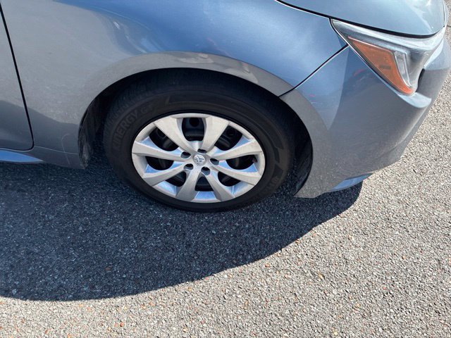 Used 2025 Toyota Corolla LE FWD image 52