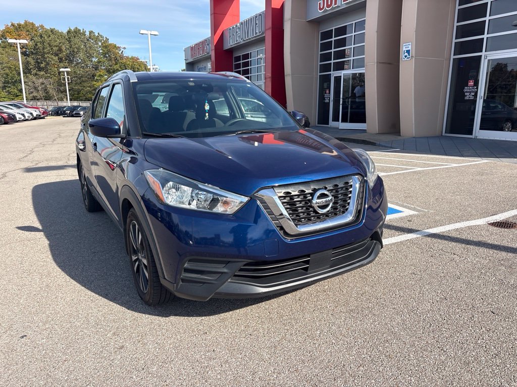 Certified 2020 Nissan Kicks SV FWD image 2