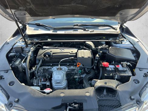 Used 2016 Acura TLX w/ Technology Package FWD image 29