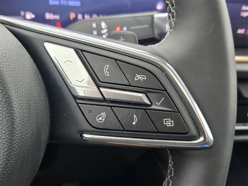 Used 2024 Buick Envision Avenir image 23