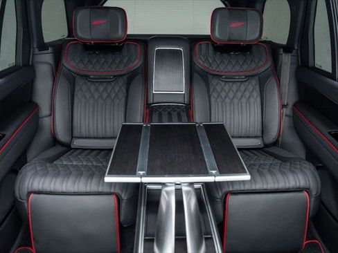 New 2025 Land Rover Range Rover SV image 22