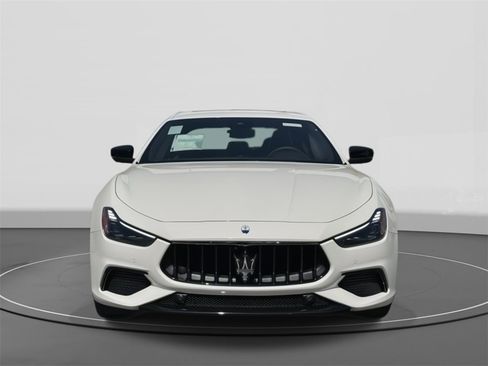 New 2024 Maserati Ghibli Modena image 2