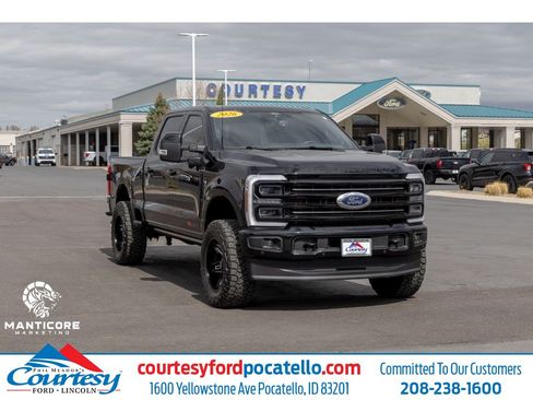 Used 2026 Ford F350 Platinum AWD/4WD image 1