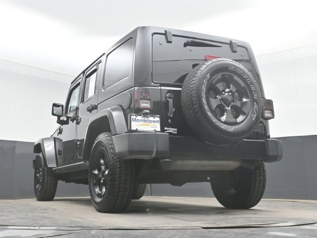 Used 2015 Jeep Wrangler Unlimited Sahara AWD/4WD image 46