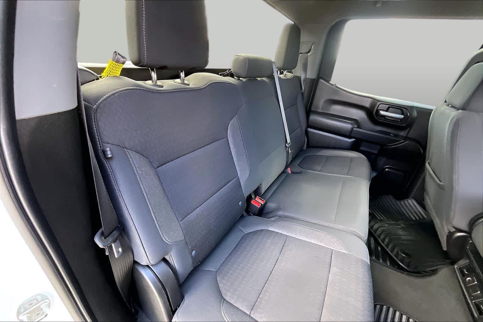 Used 2021 Chevrolet Silverado 1500 LT RWD image 19