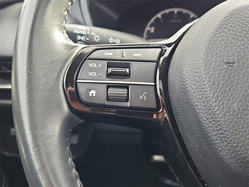 Certified 2023 Honda HR-V EX-L image 27