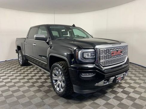 Used 2017 GMC Sierra 1500 Denali w/ Denali Ultimate Package AWD/4WD image 1