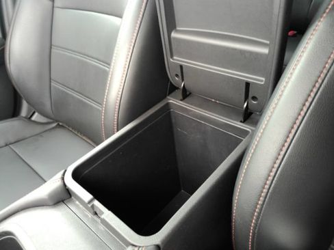 Used 2023 Nissan Sentra SR w/ SR Premium Package FWD image 48