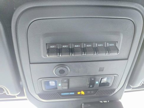 Used 2023 Ford Bronco Badlands w/ Sasquatch Package image 33