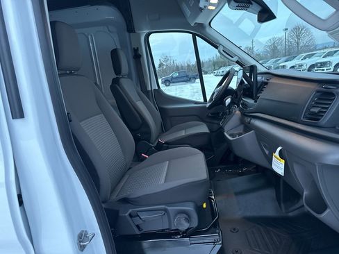 New 2026 Ford Transit 250 148 High Roof AWD image 34