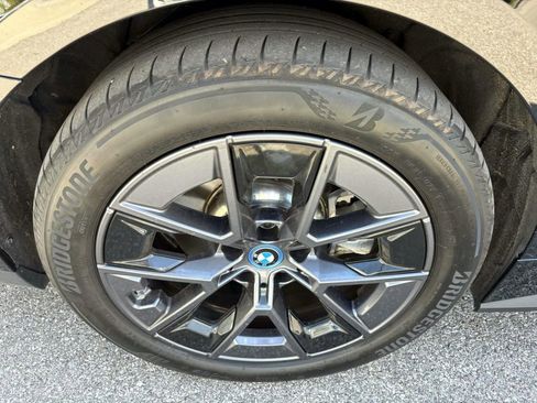 Certified 2023 BMW i4 eDrive40 w/ Premium Package image 10