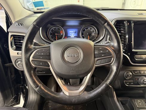Used 2020 Jeep Cherokee Limited image 15