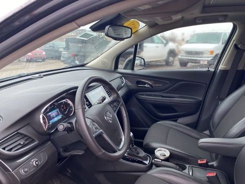 Used 2021 Buick Encore Preferred w/ Safety Package II image 16