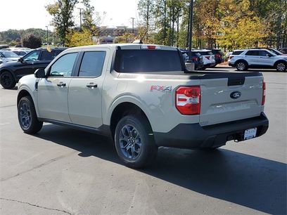 New 2025 Ford Maverick XLT w/ XLT Luxury Package