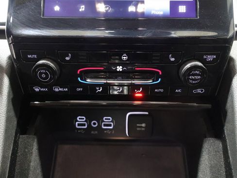 Certified 2022 Jeep Grand Cherokee L Laredo w/ Luxury Tech Group I AWD/4WD image 35