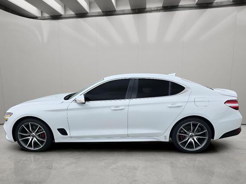 Used 2023 Genesis G70 2.0T AWD/4WD image 2