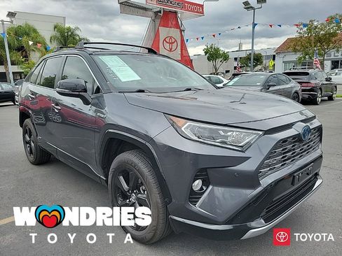 Used 2020 Toyota RAV4 XSE AWD/4WD image 1