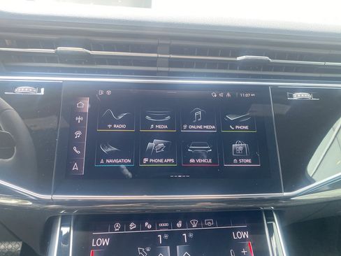New 2026 Audi Q7 3.0T Prestige image 29