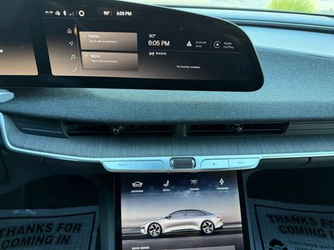 Used 2024 Lucid Air Touring AWD/4WD image 23