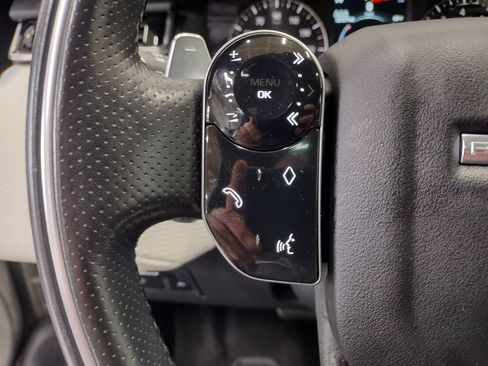 Used 2020 Land Rover Range Rover Velar R-Dynamic S AWD/4WD image 31