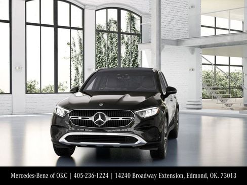 Used 2026 Mercedes-Benz GLC 350e 4MATIC image 42