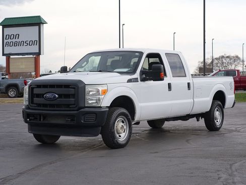Used 2015 Ford F250 XL w/ Power Equipment Group AWD/4WD image 7