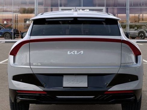 New 2025 Kia EV6 Light w/ Light LR Technology Package AWD/4WD image 13