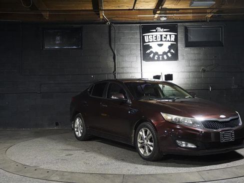 Used 2013 Kia Optima LX image 8
