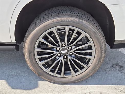 Certified 2025 Cadillac Escalade Sport Platinum image 11