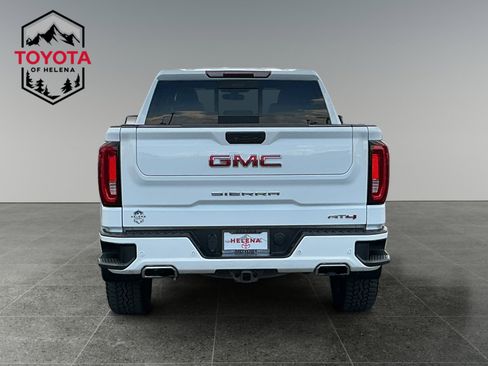Used 2020 GMC Sierra 1500 AT4 w/ AT4 Premium Package AWD/4WD image 4