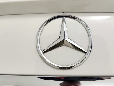 Used 2023 Mercedes-Benz E 350 Sedan w/ Premium Package image 34