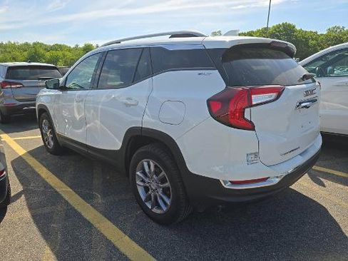 Used 2023 GMC Terrain SLT w/ Tech Package AWD/4WD image 2