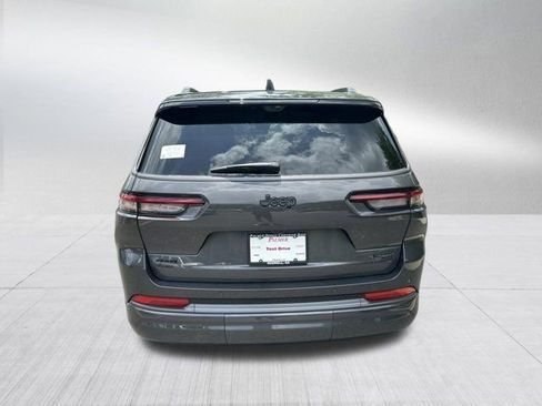 New 2026 Jeep Grand Cherokee L Summit AWD/4WD image 6