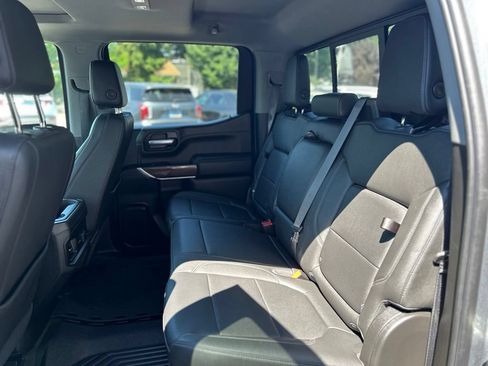 Used 2022 Chevrolet Silverado 1500 LT Trail Boss w/ Convenience Package II AWD/4WD image 13