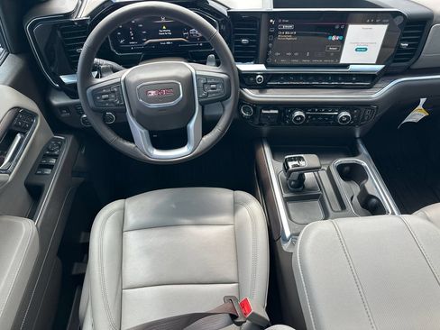 Used 2025 GMC Sierra 1500 SLT w/ SLT Premium Plus Package AWD/4WD image 24