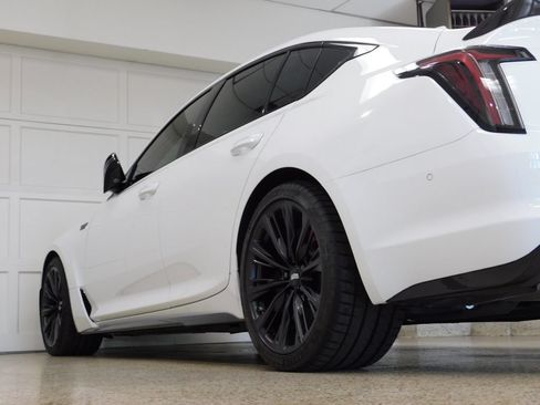 Used 2024 Cadillac CT5 V Blackwing w/ Carbon Fibre Package 2 RWD image 79