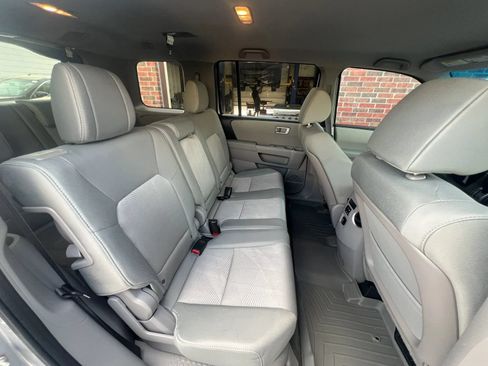Used 2015 Honda Pilot LX image 34