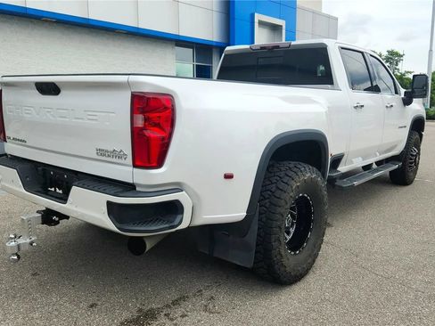Used 2021 Chevrolet Silverado 3500 High Country AWD/4WD image 24