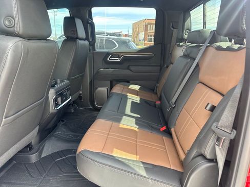 Used 2026 Chevrolet Silverado 1500 High Country w/ Technology Package image 24