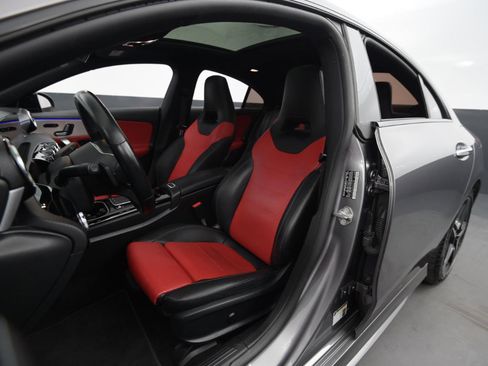 Used 2022 Mercedes-Benz CLA 250 4MATIC image 39
