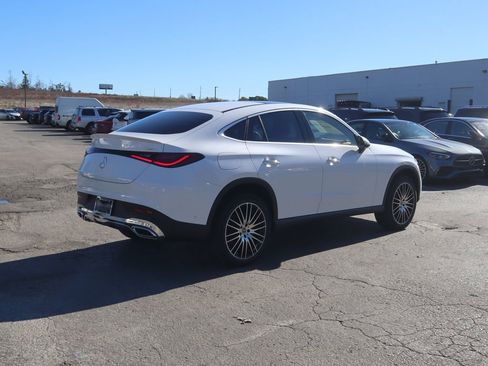 New 2026 Mercedes-Benz GLC 300 4MATIC image 3