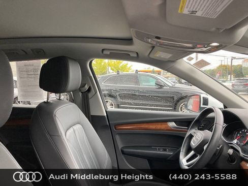 Certified 2023 Audi Q5 2.0T Premium w/ Convenience Package image 21