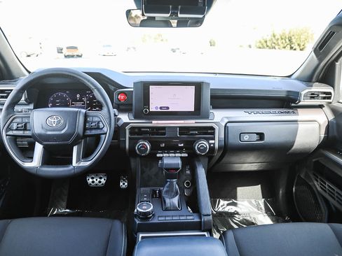 Used 2026 Toyota Tacoma TRD Sport AWD/4WD image 12