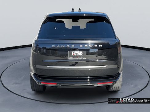 Used 2025 Land Rover Range Rover Long Wheelbase SE AWD/4WD image 6