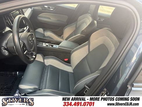 Used 2020 Volvo S60 T5 R-Design w/ Advanced Package FWD image 9