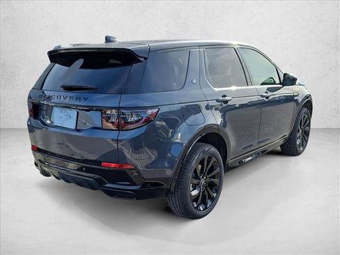 New 2025 Land Rover Discovery Sport Dynamic SE image 5