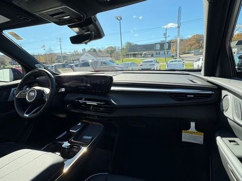 New 2026 Buick Enclave Avenir image 24