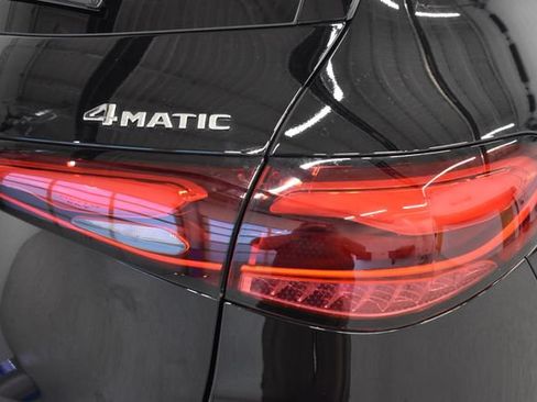 New 2026 Mercedes-Benz GLC 300 4MATIC image 12