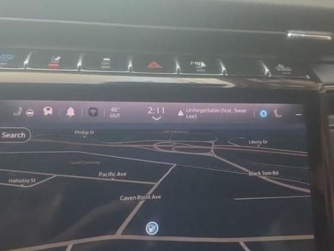 Used 2022 Jeep Grand Cherokee Limited 4xe image 13